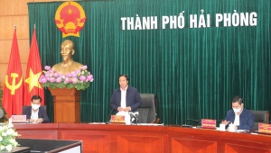 Đồng chí Bí thư Thành ủy Lê Văn Thành phát biểu kết luận Hội nghị